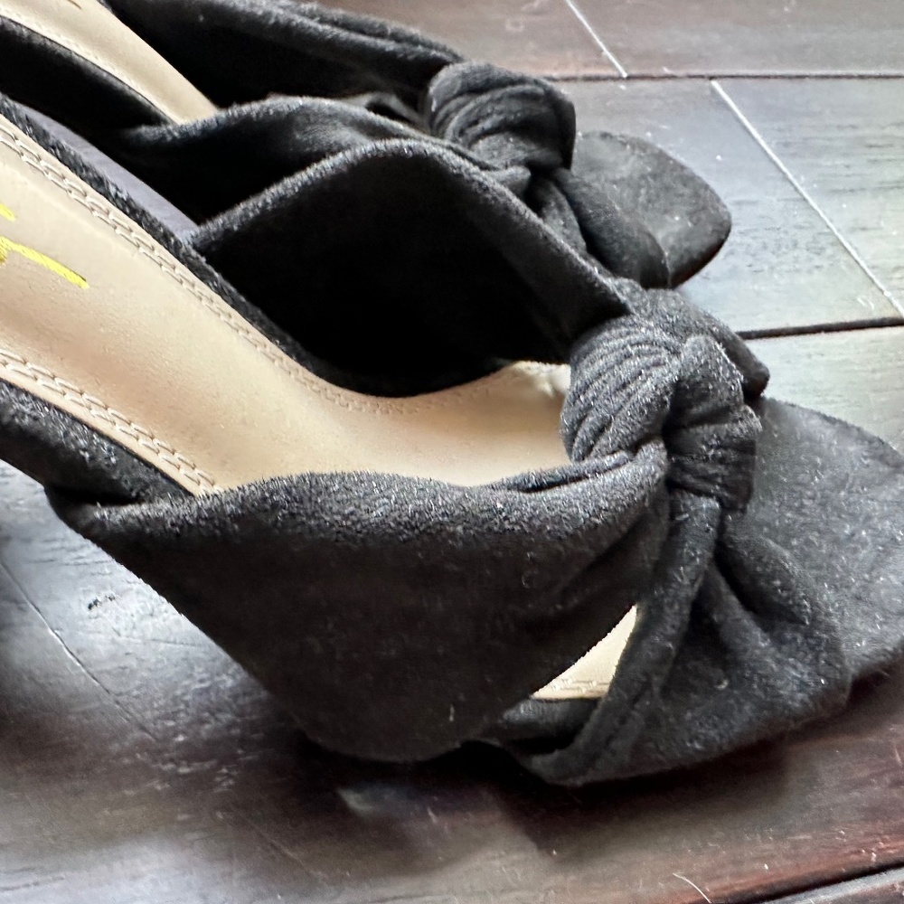 Lulus slip on shoes
